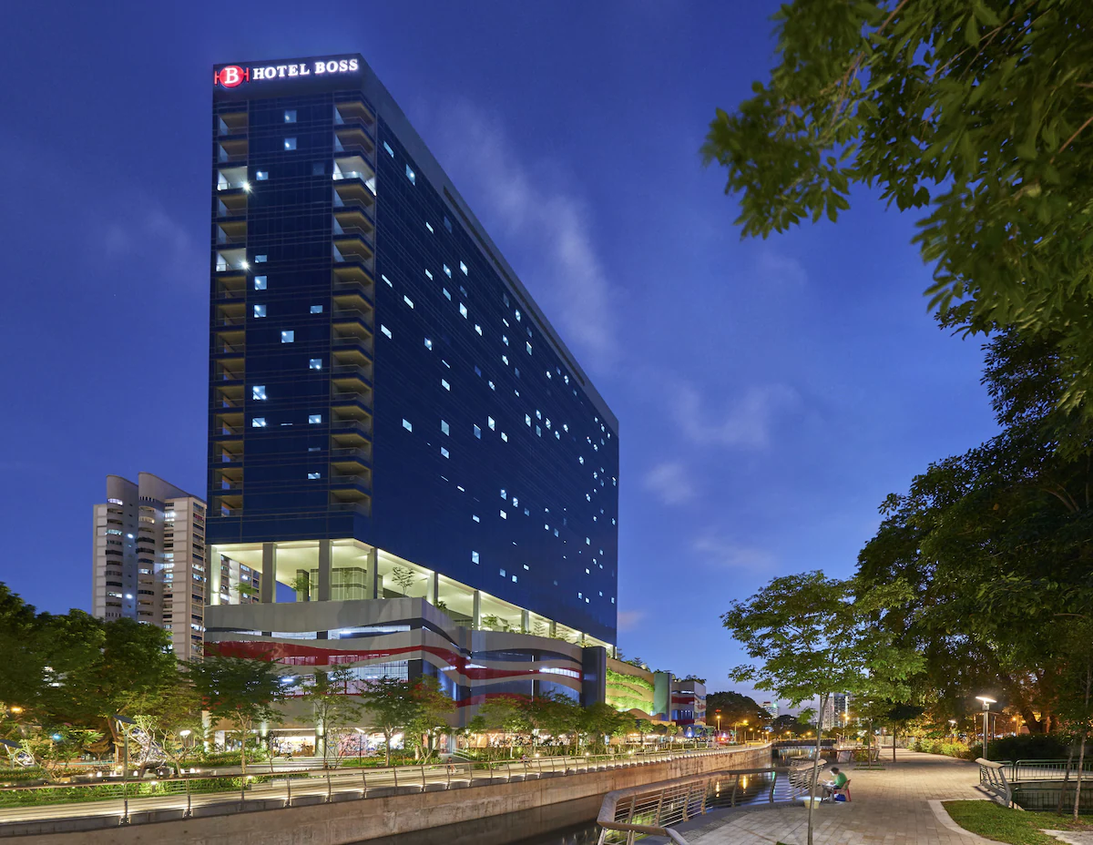 Located in the vibrant Lavender district, Hotel Boss offers modern and comfortable accommodation with easy access to Singapore's major attractions and public transportation. The hotel features well-appointed rooms, multiple dining options, a rooftop swimming pool, a fitness centre, and complimentary Wi-Fi. Its convenient location makes it an excellent base for exploring attractions such as Marina Bay Sands, Gardens by the Bay, Sentosa Island, and Orchard Road.
